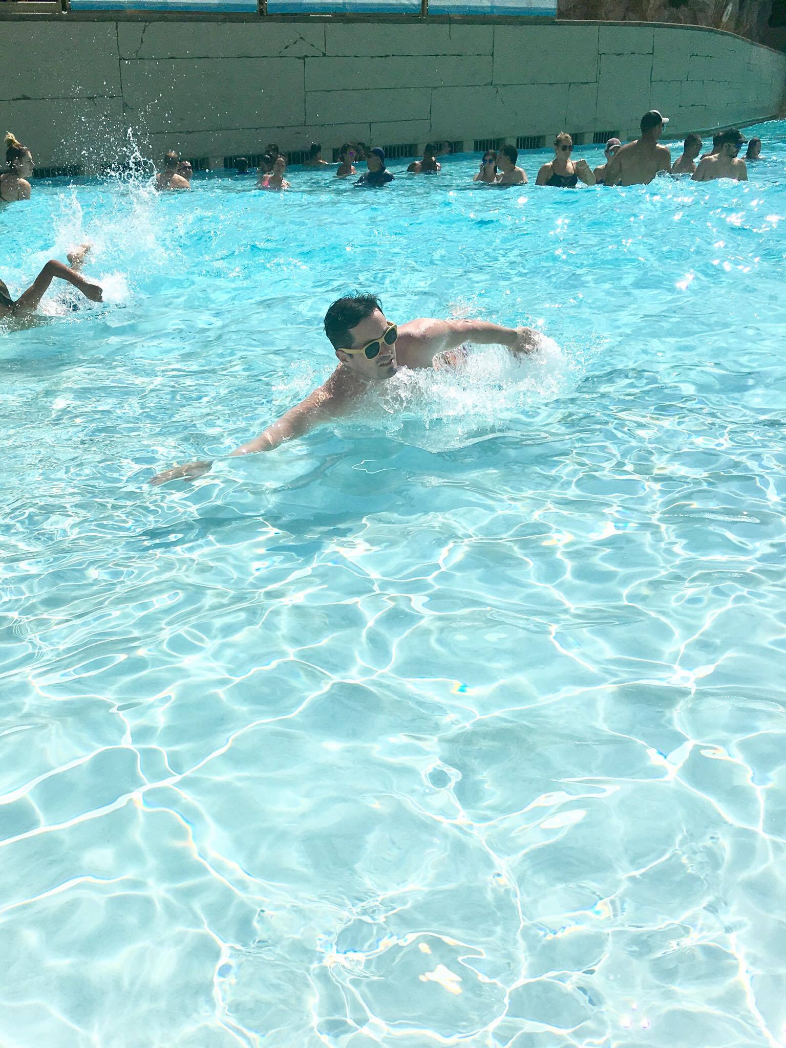 21390259_10154660580855957_899881525_o